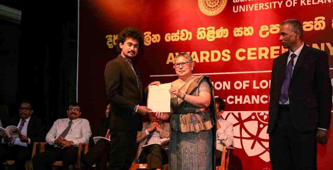 Senior Lecturer Jayamal de Silva of the Department of Linguistics Leads Faculty of Humanities to Website Excellence