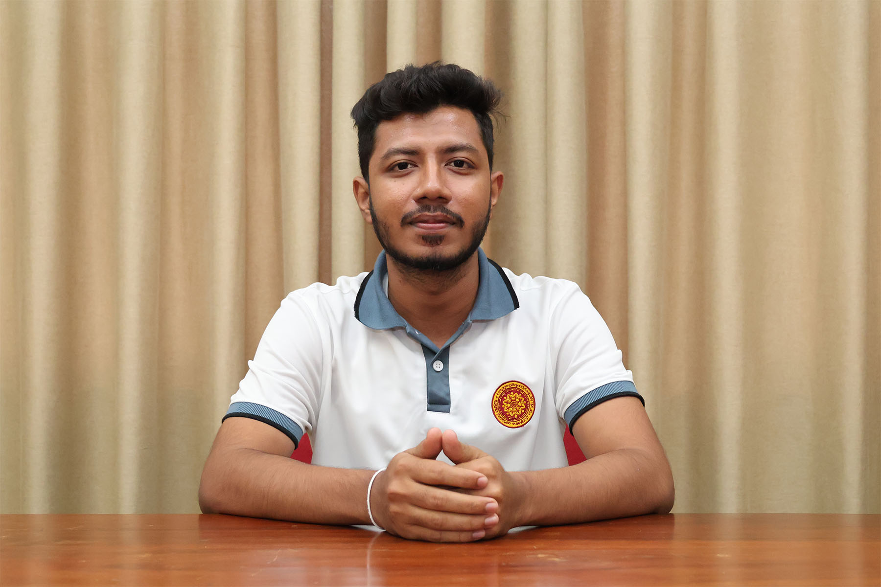 තේනුක අනුහස්